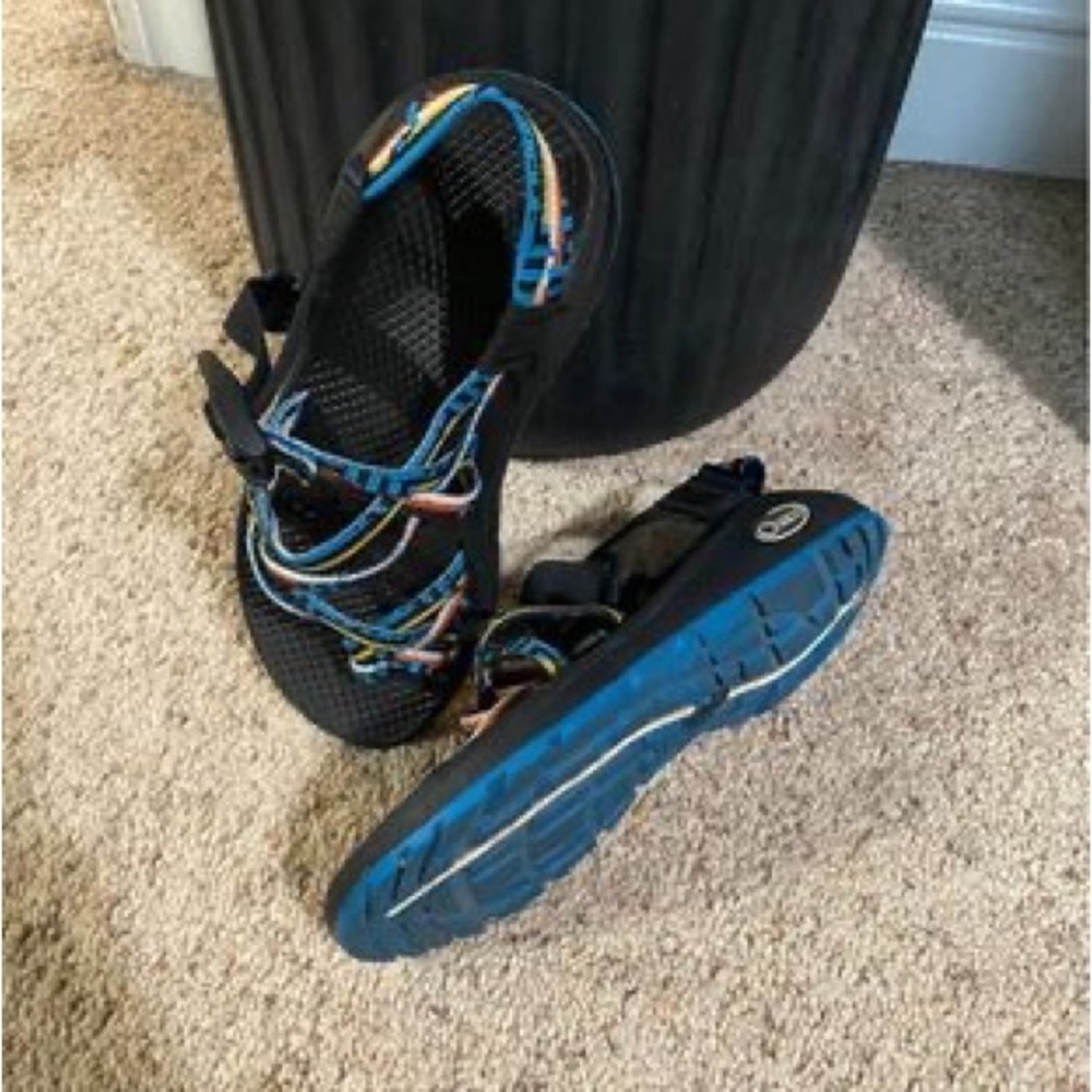 Chacos - Picture 2 of 2